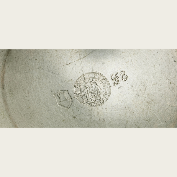 1932 Polished Pewter Footed Dish Engraved with Garlands and Stars by Svenskt Tenn