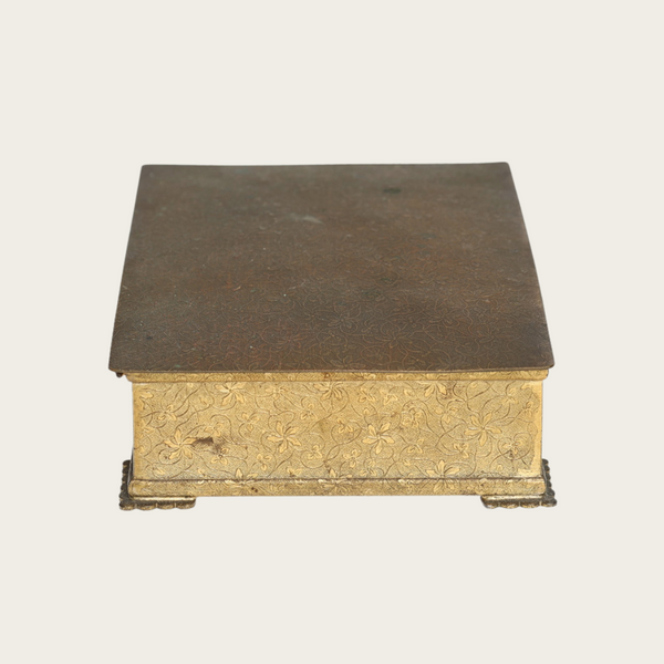 Bronze Box with Cast Foliage Pattern Throughout